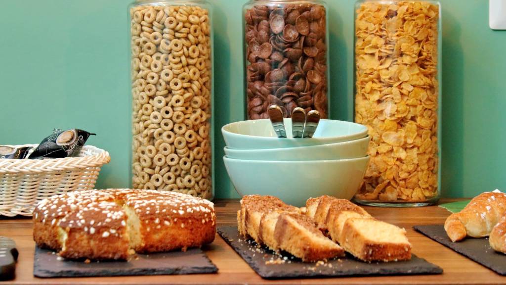 Guest-house-Roma-Suite-Monti-Rome-breakfast-030
