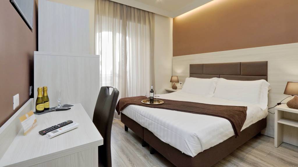 Guest-house-Roma-Suite-Monti-Rome-Superior-room-045